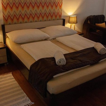 Aquarius Apartman Segedyn Zewnętrze zdjęcie