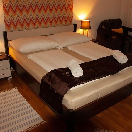Aquarius Apartman Segedyn Zewnętrze zdjęcie