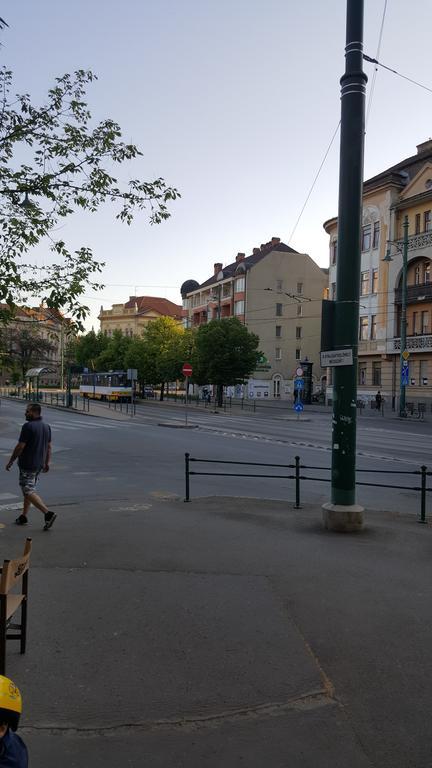 Aquarius Apartman Segedyn Zewnętrze zdjęcie