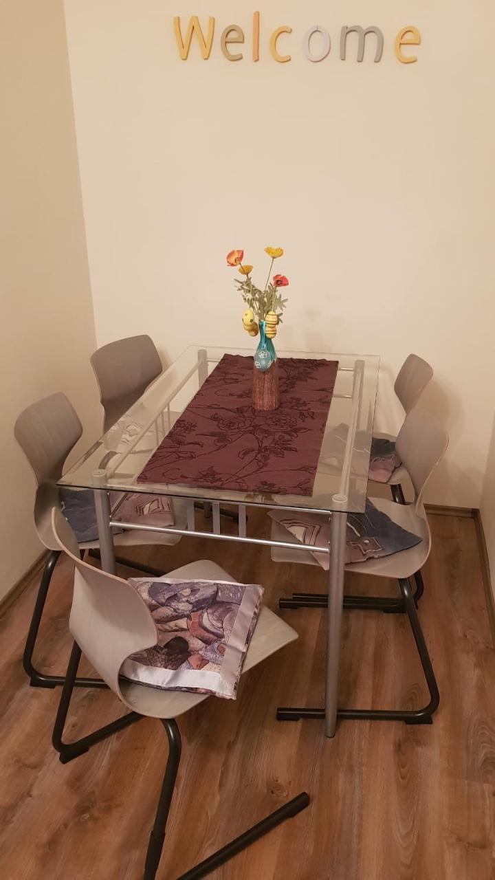 Aquarius Apartman Segedyn Zewnętrze zdjęcie